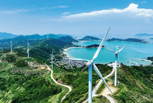 China Energy hits record in renewables output