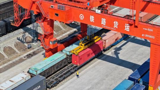 China-Europe railway freight increasing