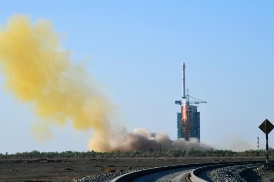 China launches Long March 4C rocket to send new satellite