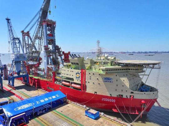 Zhenhua scores big in offshore engineering