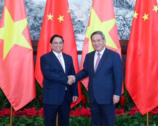 Beijing, Hanoi vow to strengthen friendship