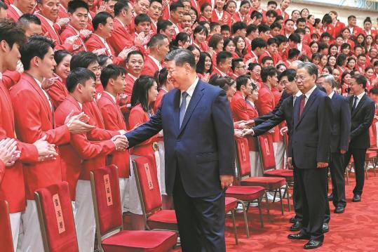 Xi hails Olympians for Paris glory