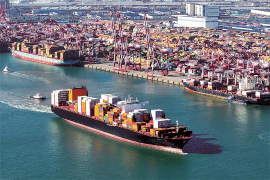 Foreign trade growth on steady track