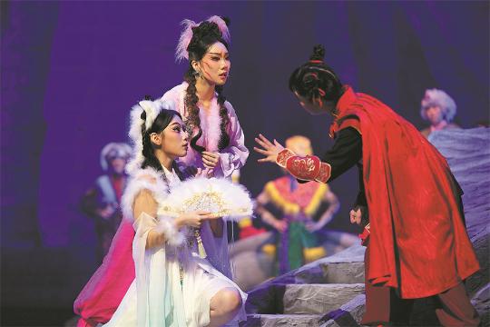 Revving up career in Yueju Opera