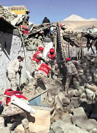 All-out rescue efforts urged in quake relief