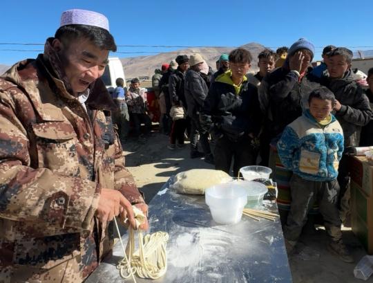 Gansu noodle team rushes aid to earthquake-hit Xizang