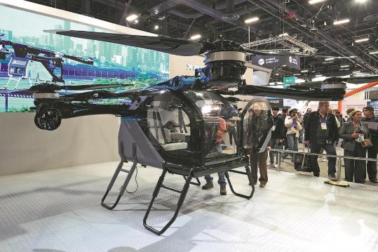 Tech from automakers wows CES