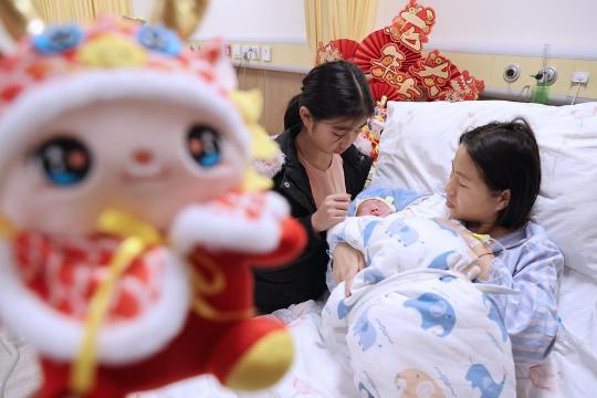 China's birth rate shows signs of recovery amid population decline