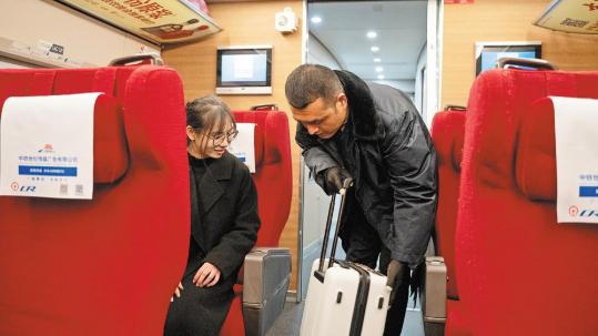 Baggage burden lifted for Hangzhou visitors