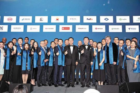 2 decades of building trade ties celebrated