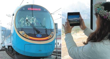 Panoramic mountain train opened in Yunnan