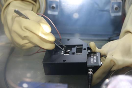 Team hits breakthrough in perovskite solar cells
