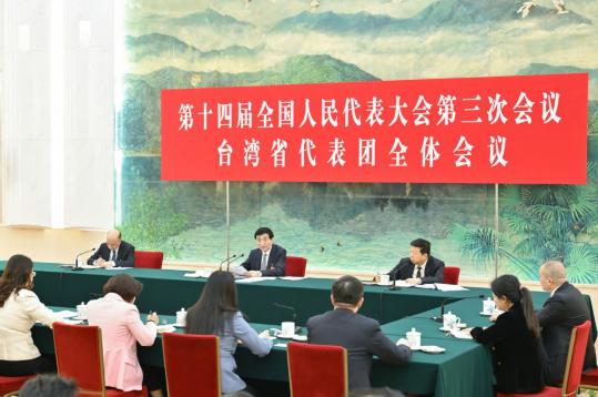 Senior leaders join in discussions