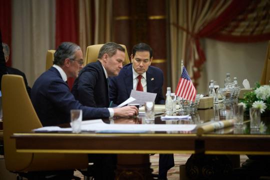 U.S. resumes aid to Ukraine as Kyiv endorses 30-day truce
