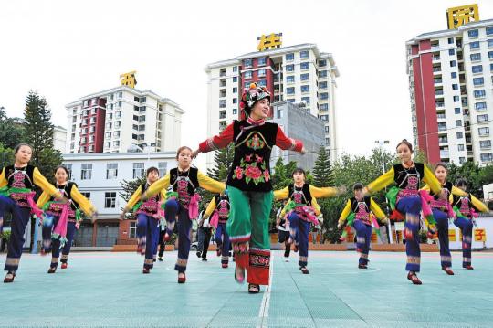 Inheritor dances in dedication to preserving precious culture