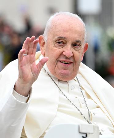 China sends condolences over death of pope