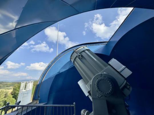 China achieves first lunar-distance laser measurement