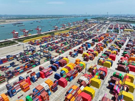 China slams U.S.' elimination of de minimis policy