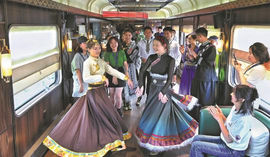 Panda train to set off on inaugural journey