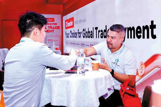 Fintech service platforms support cross-border trade