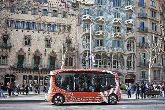 Autonomous driving firms revved up on biz growth