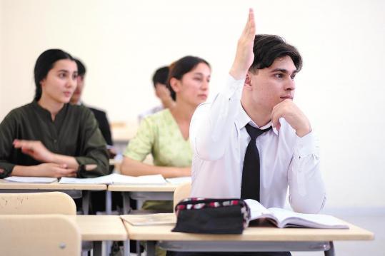 More in region are seeking to learn Chinese