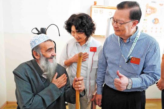 China's mobile hospital offers lifeline to cataract patients