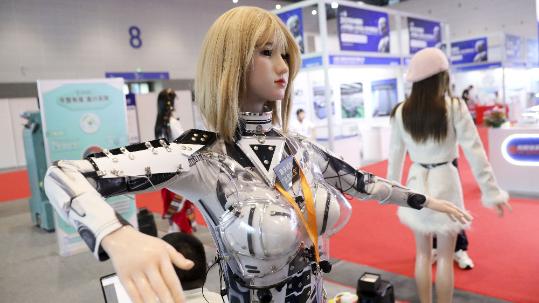 Robot expo highlights China's smart manufacturing power