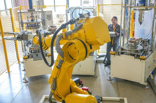 China's manufacturing PMI rise for two consecutive months