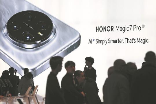 Handset vendors expanding international sales