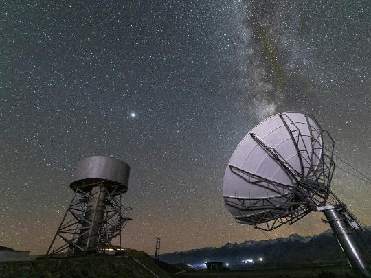 Telescope on world's roof starts hunt for Big Bang's oldest ripples