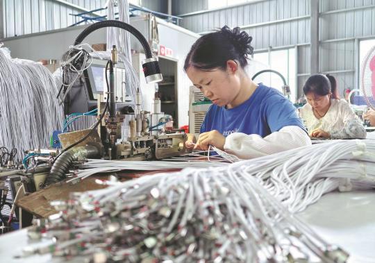 China-ASEAN trade cruising in high gear