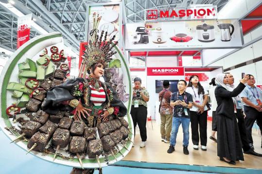 Expo opens as China-ASEAN trade hits record high