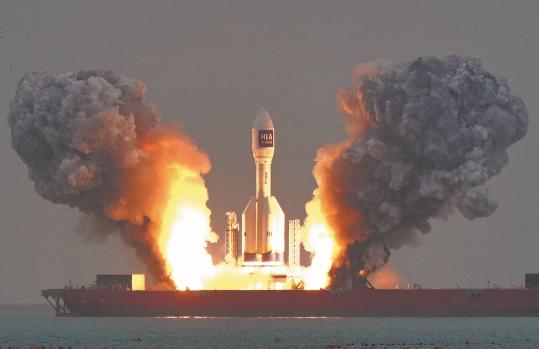 World's largest solid-fuel rocket makes 2nd flight