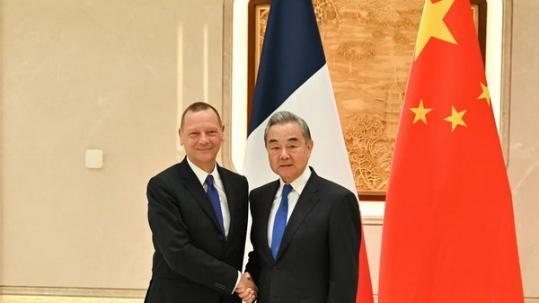 China, France hold 27th strategic dialogue