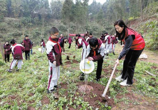 Autumn school holidays a welcome break with tradition