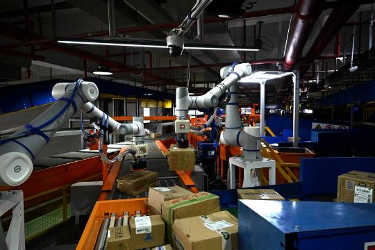 China driving global express development