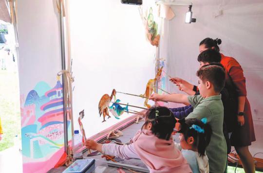 Cross-cultural insights empower Chinese artists to go global