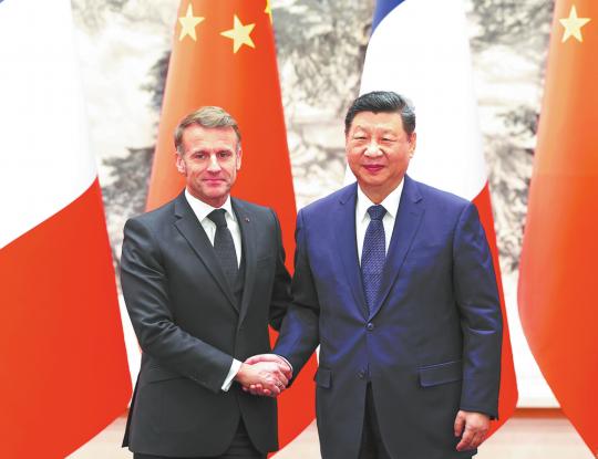Xi, Macron vow to deepen relations