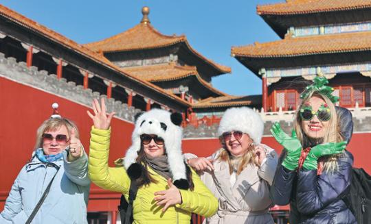 Visa-free measures spur surge in visitors