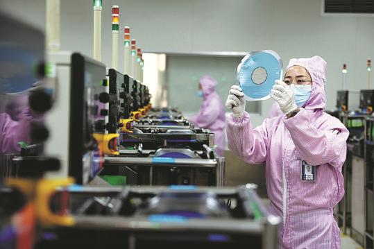 China narrows semiconductor equipment gap