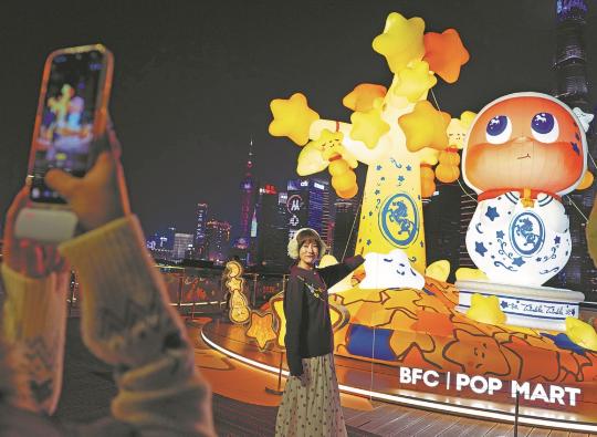 Labubu lights up Shanghai lantern show