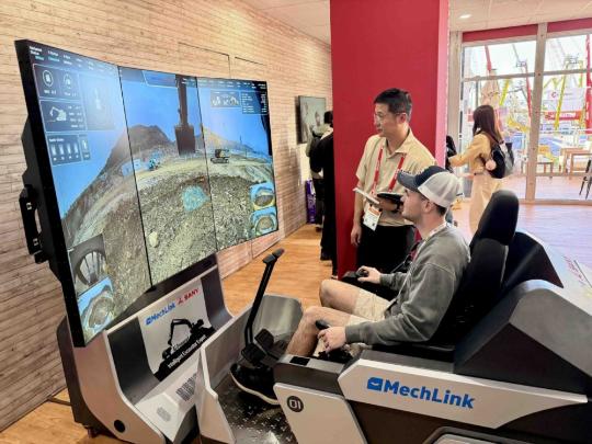 Equipment makers eye US data centers