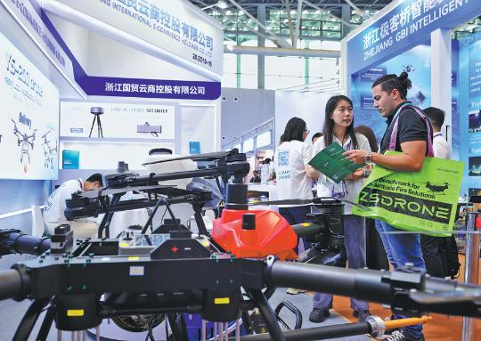 Drone zone debuts at Canton Fair