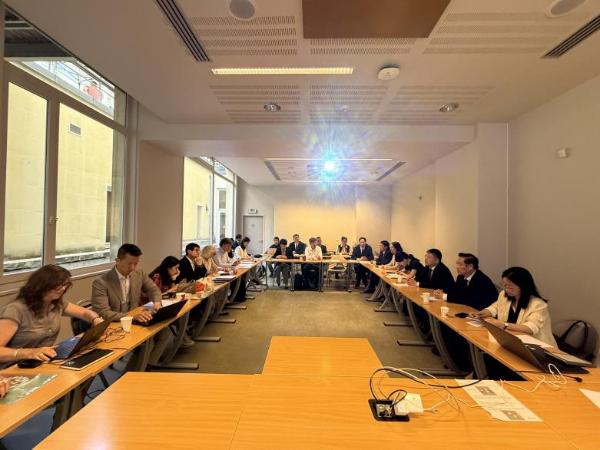 The symposium on cultural heritage protection and academic exchange held in Paris. (Photo provided to China Daily)