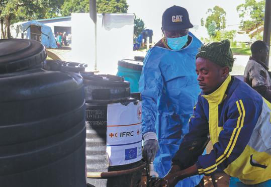 WHO chief calls for reconsidering travel ban as DR Congo fights Ebola