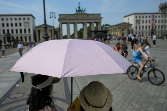 Stronger heatwaves year after year point to clear warming trend: ESA official