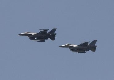 U.S. meddling in South China Sea aims to sustain military hegemony, serve interests of arms industry: expert