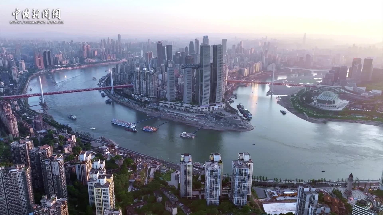 数据点亮山城，看见数字重庆未来