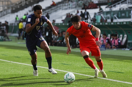 中国U23男足首次亚洲杯小组出线